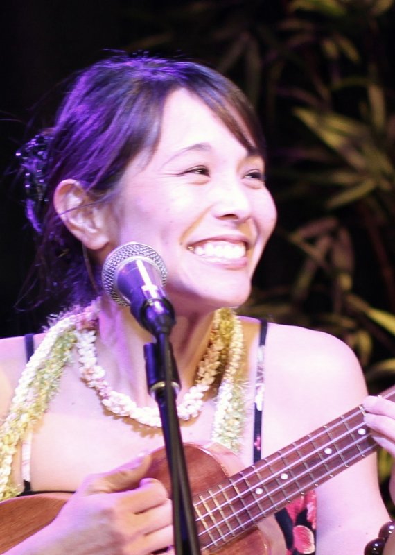 Kim Sueoka at Creekhouse, March 2012